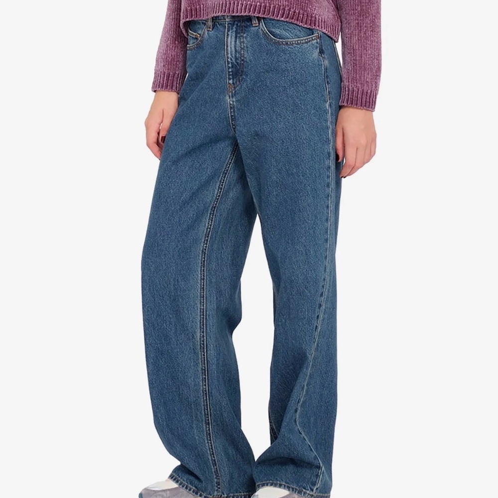 Volcom High Rise Wide Leg Jeans Size 25 NWT Soft Denim